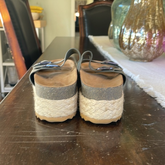 Pull & Bear Platform Sandals - Picture 4 of 6